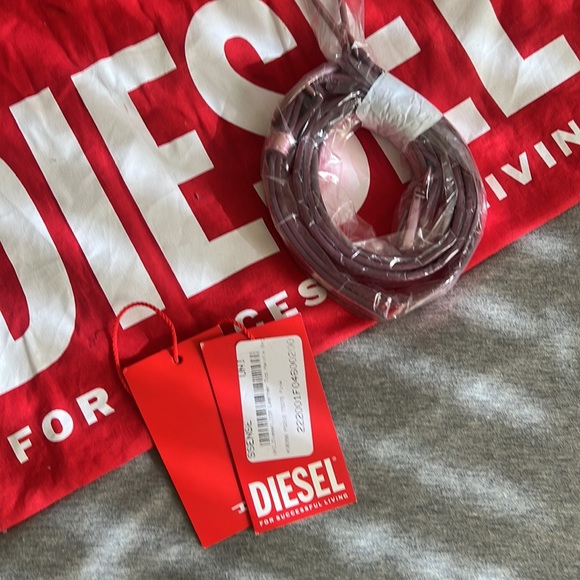 RARE diesel 1DR bag in pink. Comes with original tags, long strap + dustbag - Picture 4 of 4